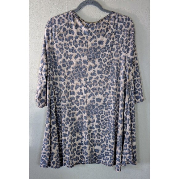 Women’s Leopard Print Tunic Top 1X, Stretchy A-Line Swing Blouse Made In USA - Picture 3 of 6